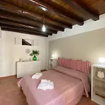 La Casetta Di Marianne Feriehus *